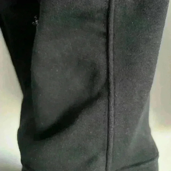 Peace Collective Women’s Black Toronto Canada Crew Neck Indie Sweater Small - Picture 12 of 15